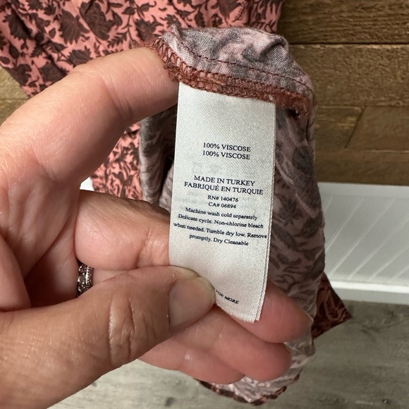 Faherty
Susanna Floral Print Smocked Maxi Dress Size XS - Picture 5 of 7